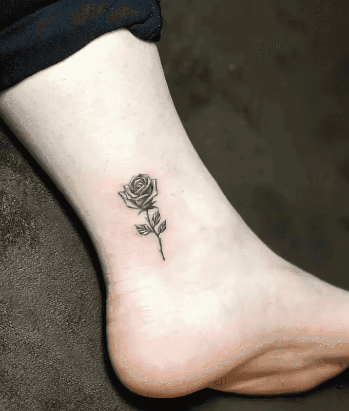 薔薇のタトゥー